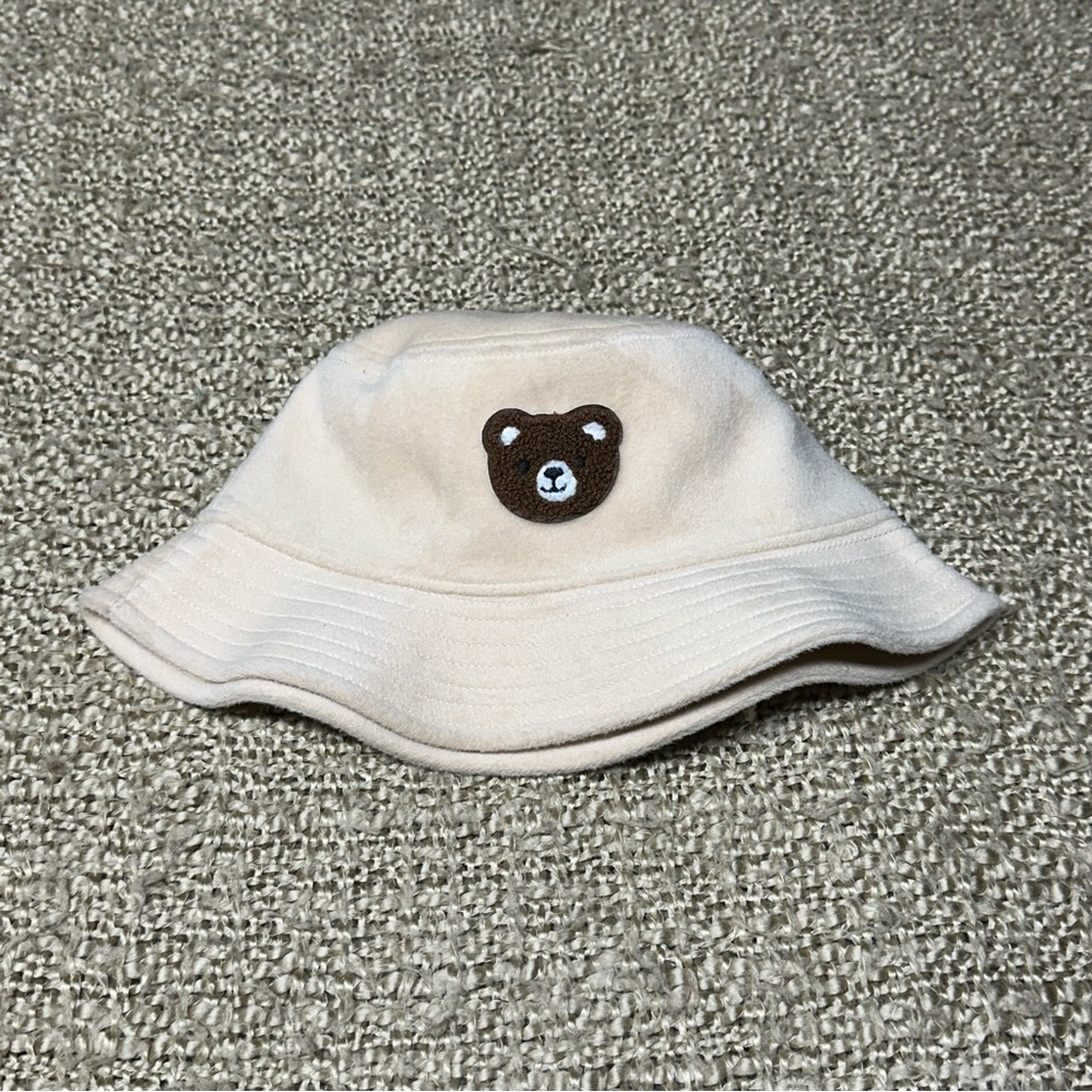 Women’s Fuzzy Beige & Brown Teddy Bear Bucket Hat